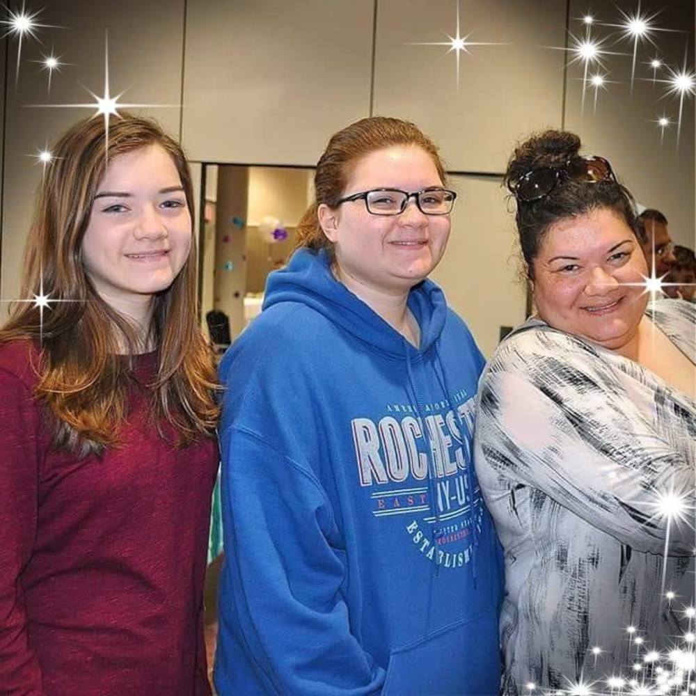 Meet your Posher, Amara